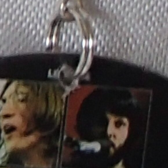 Beatles George Harrison Reversible Convertible Guitar Pick Zipper-Pull Earrings - Picture 6 of 6